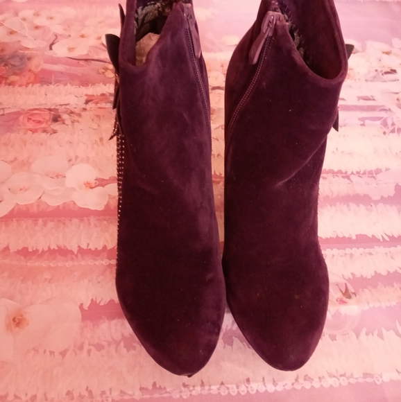 Bootie - Picture 2 of 4